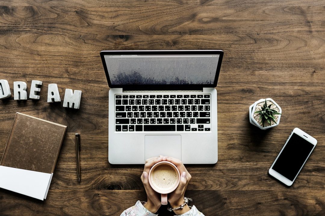 E-Commerce Blogging Manual for Growing Your Business